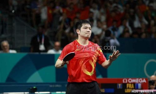 **奥运乒乓球决赛服装对比：莫雷加德干爽VS樊振东大汗满身探析**